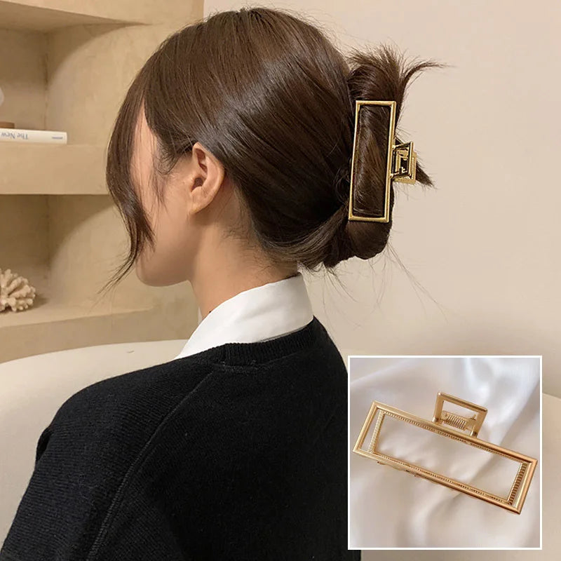 2023 Korean Metal Geometric Hair Claws Barrettes Elegant Hair Clips Crab Hollow Out Hairpin Headwear Women Girl Hair Accessories