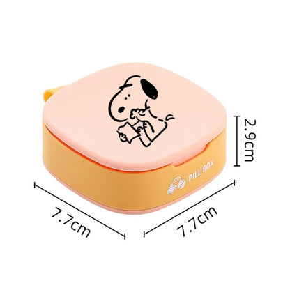 Snoopy Silicone Mini Travel Portable Medicine Packaging Box Cute Cartoon Household Supplies Seal Moisture-proof Storage