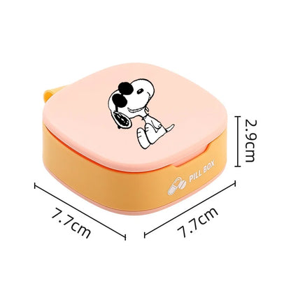 Snoopy Silicone Mini Travel Portable Medicine Packaging Box Cute Cartoon Household Supplies Seal Moisture-proof Storage