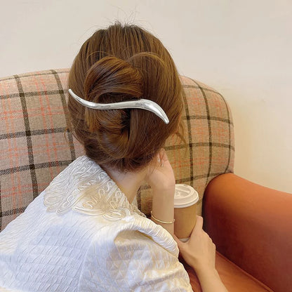 2023 Korean Metal Geometric Hair Claws Barrettes Elegant Hair Clips Crab Hollow Out Hairpin Headwear Women Girl Hair Accessories